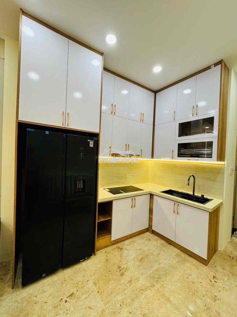 Nhà đẹp hẻm xe hơi đường bình thới giáp quận 10 chủ mới vào ở ngay
