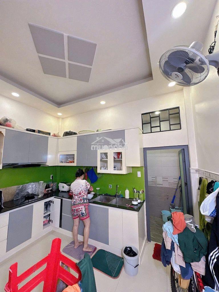 Chỉ 3 tỷ xx có nhà ngay trung tâm sg, cần thanh lý gấp, shr, lh ngay - 3