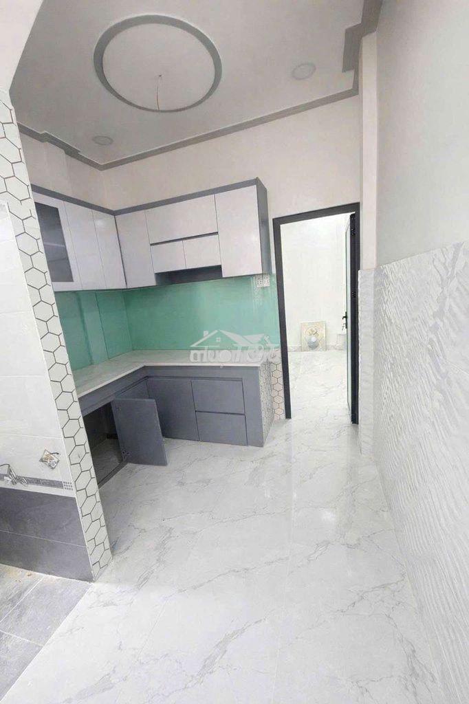 Siêu phẩm quận 6, nằm gần mặt tiền văn thân, giá chỉ nhỉnh 5 tỷ - 4