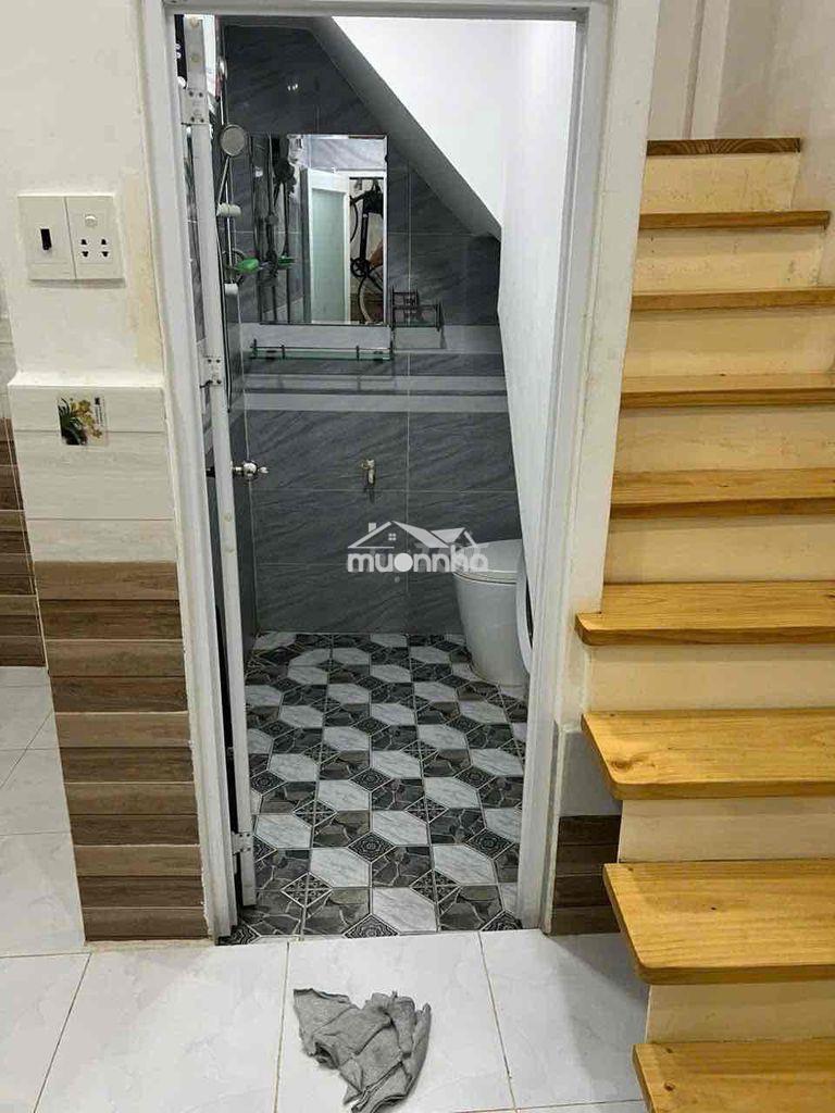 Bán nhà hẻm cách mạng tháng 8 quận 10 17m 1 lầu sổ hồng chỉ 1,9 tỷ - 3