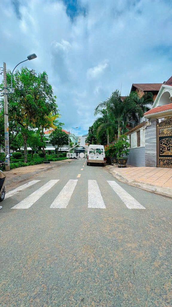 Nhà đẹp hẻm 258 bông sao,sát mặt tiền đường,gần công viên, dân trí cao - 4