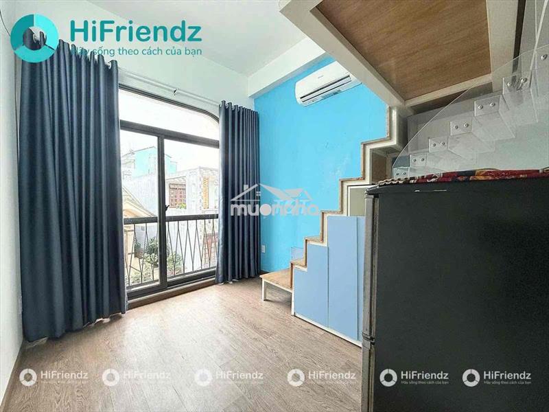 Căn hộ duplex 2 không gian ngủ có ban công thoáng mát ngay công viên