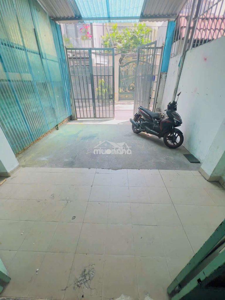 Cho thuê nhà 80m2 hẻm thông xe hơi 1/ lê văn thọ gv cấp 4  giá 8tr - 4