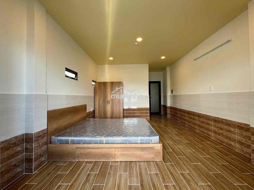 Studio ban công tách bếp giá hạt dẻ ngay mặt tiền chợ tân hương - 4