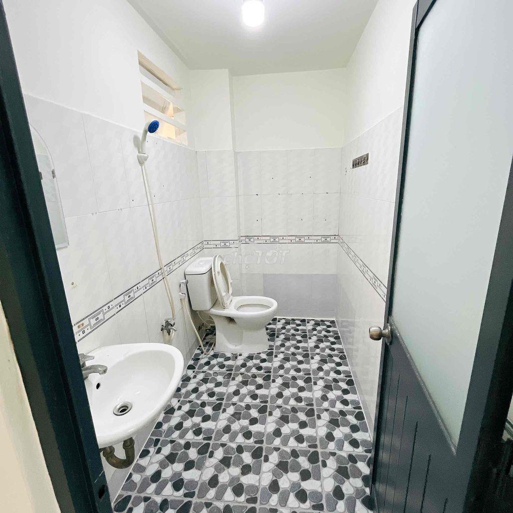 Nhà hẻm 7m đường hồ văn long ( bhhb), dt 4x18m, 1 lầu, giá 5.5 tỷ (tl) - 3