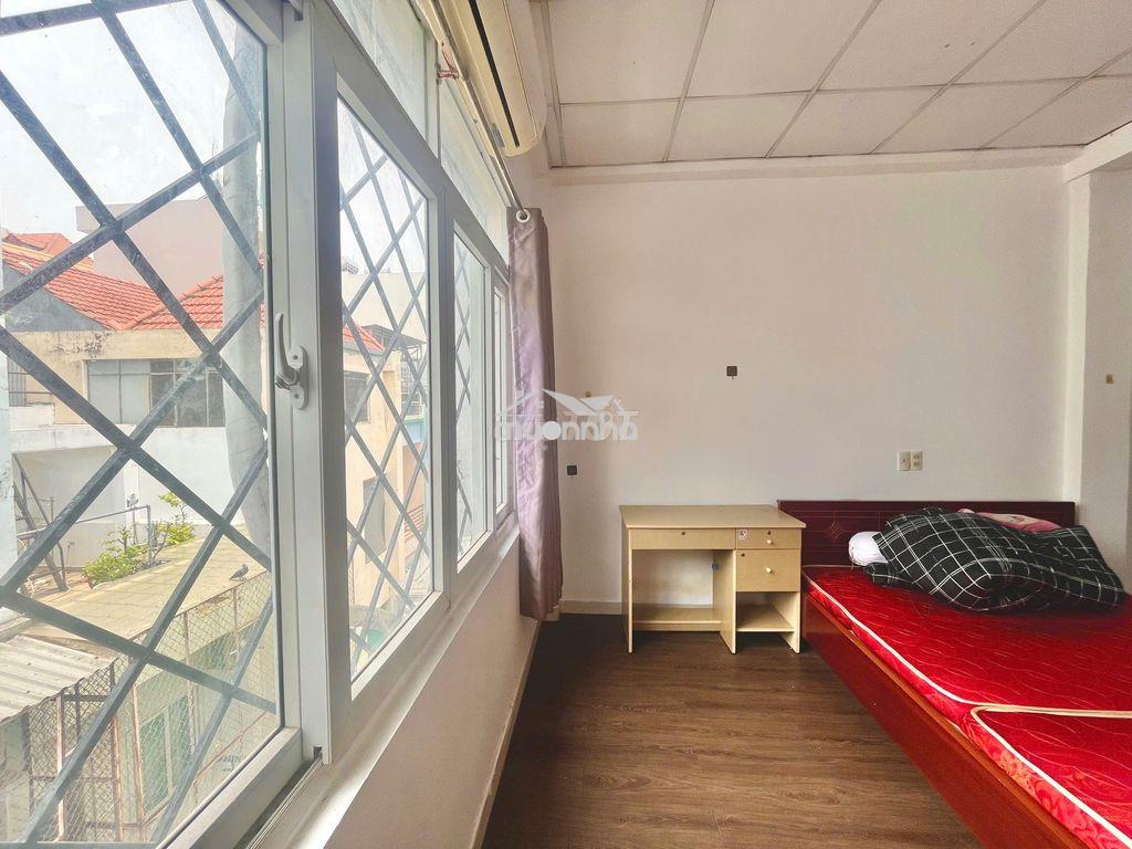 Phòng 30m2, thang máy, cửa sổ lớn, bảo vệ khu cư xá đô thành quận 3 - 4