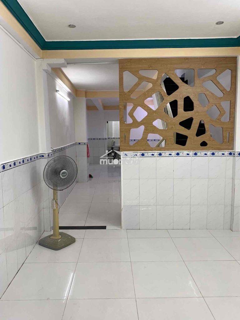 Nhỉnh 4 tỷ nhà 2 tầng 35m2 hxh thông bùi hữu nghĩa ngay chợ bà chiểu - 2