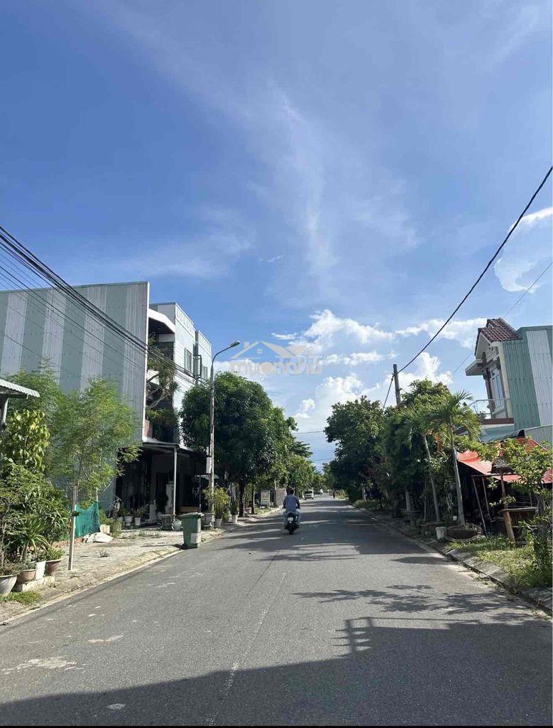 Cần tiền bán lo sạch đẹp đường 7m5 nguyễn thành long, tđc sát lakeside - 2