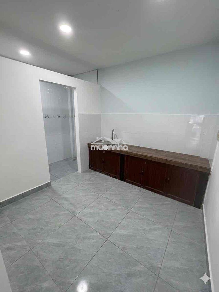 Cho thuê nhà 4.1x18m 1 lầu 2pn 13tr hẻm 6m thông. - 3