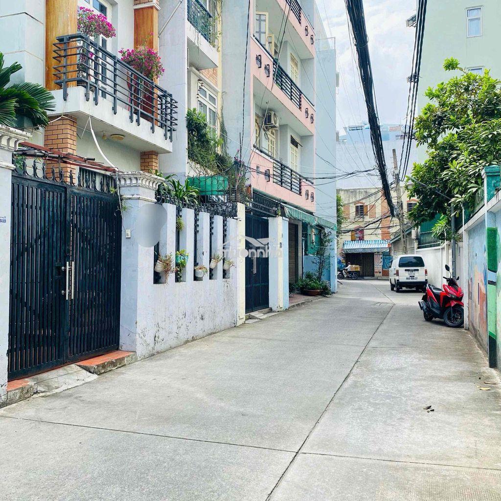 Bán nhà ngay cư xá bắc hải - hẻm xe hơi- 61m2 - ngang 5,6 - 4 tầng - 2