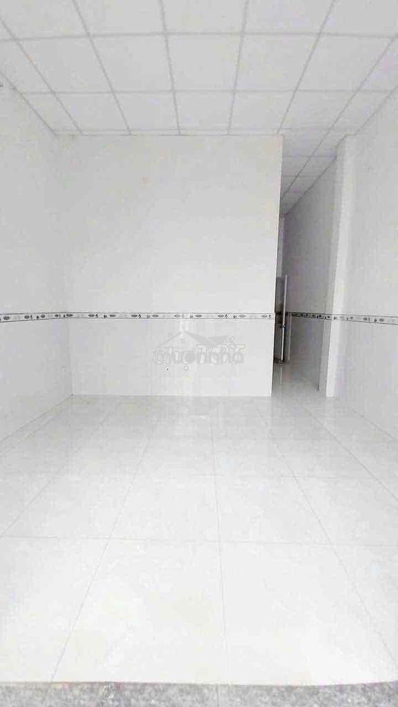 Cho thuê nhà hẻm xe hơi đường đông bắc