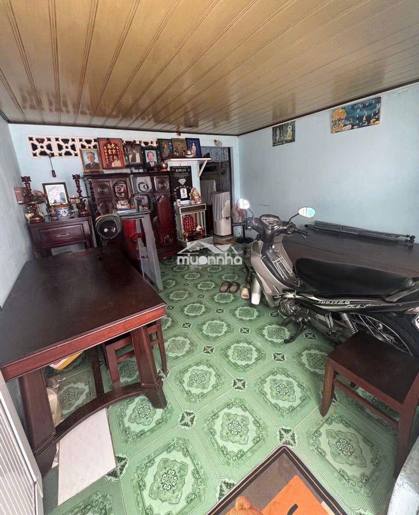 Nhà cũ bà hom,diện tích lớn cho anh chị thích xây nhà mới - 3