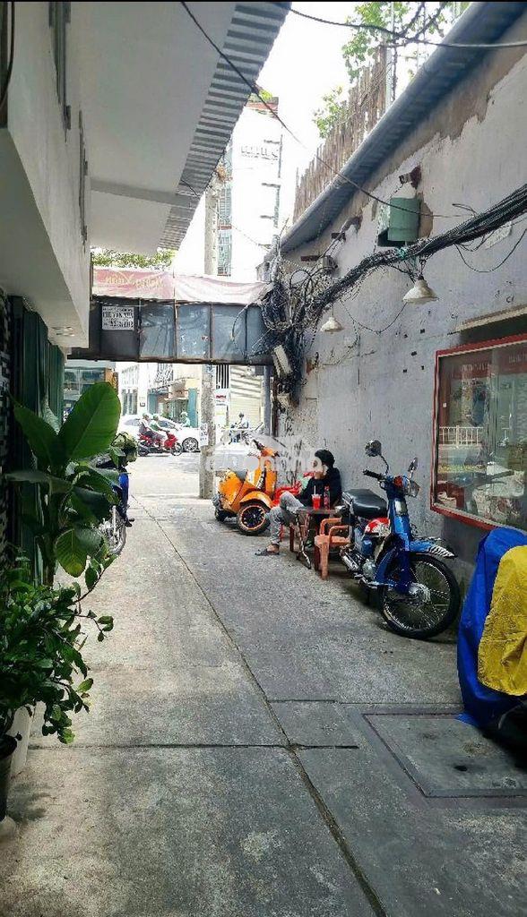 Hẻm cô bắc thông ra tr hưng đạo,4tầng,3pn,nở hậu,nhiều khách du lịch - 2