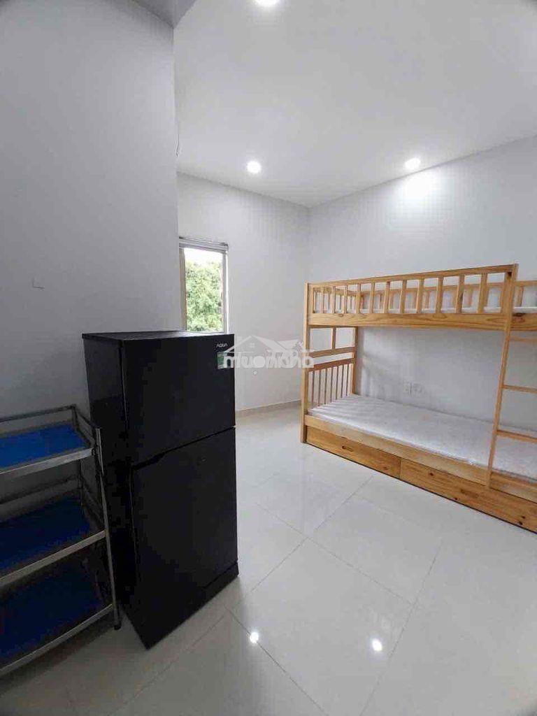 Cho nữ thuê phòng trọ cao cấp, có hồ bơi. - 3