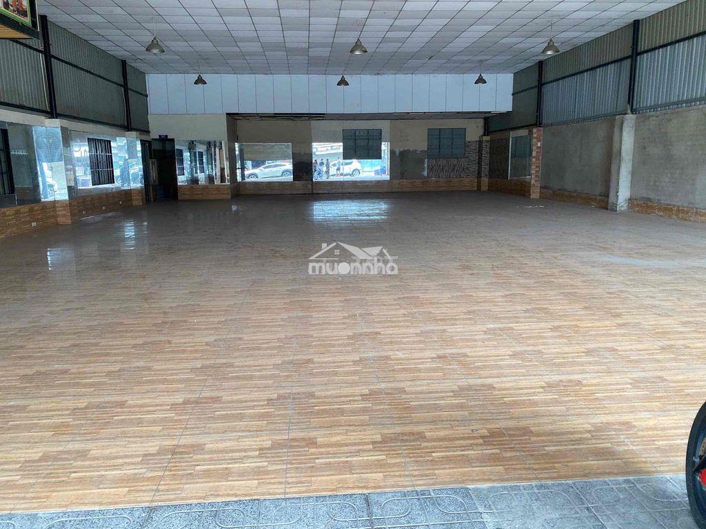 Cho thuê kho mb 325m sạch sẽ kinh doanh ok - 2