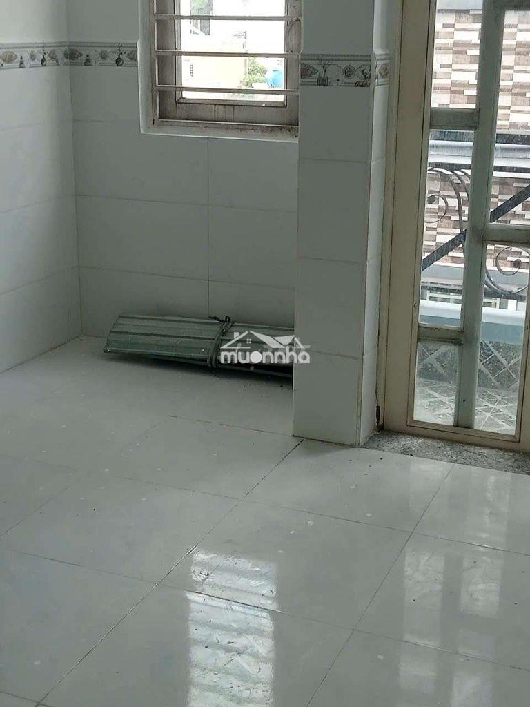Nhà ở gia đình 3,3x10 2lầu 3pn 3wc sân phơi  - 3