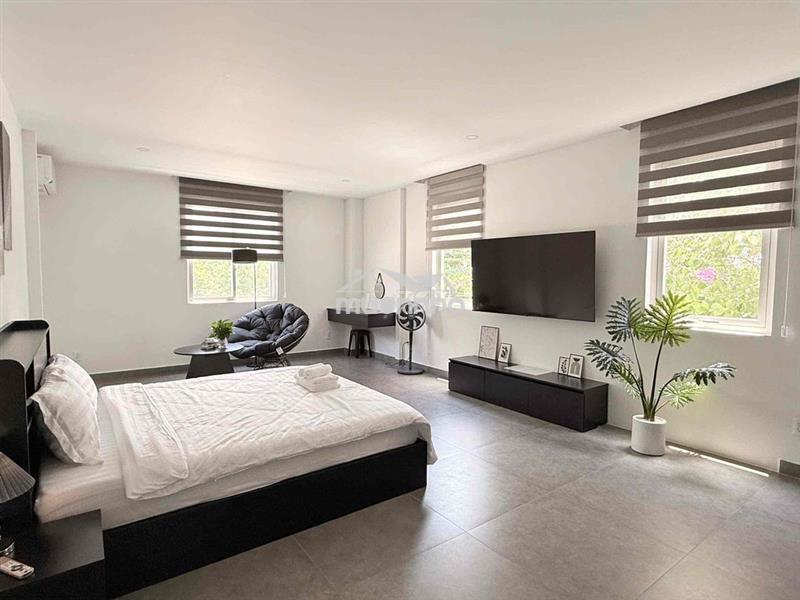 Căn hộ cao cấp ngay cạnh etown cộng hòa – full nội thất – xách vali và