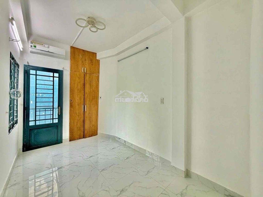 Nhà 27m2+ sân g20m-4 tầng 3pn phú nhuận hoàn công đủ, xe hơi do cổng - 2