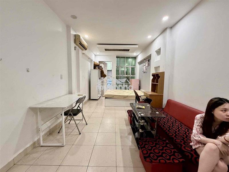 Cho thuê studio balcon 30m2 full nt ngay cống quỳnh bùi viện q1