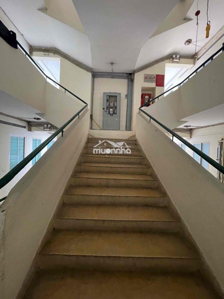 Chính chủ cần bán  căn hộ trệt + lững 55m-ccgò dầu 2-2pn chỉ 2ty50 tl - 4