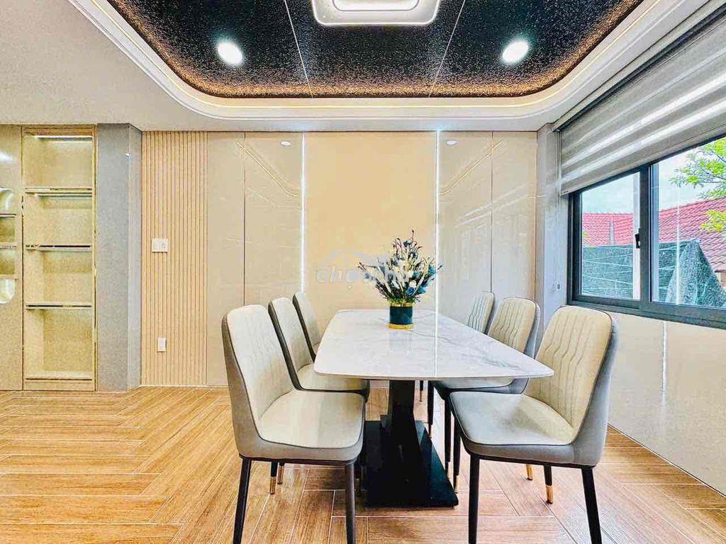 Nhà 1 xẹt hà huy giáp ngay ngã tư ga ( 4 x 18m ) 4 lầu - 4