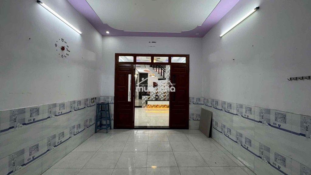 Cho thuê nhà nguyên căn lầu trệt - 3