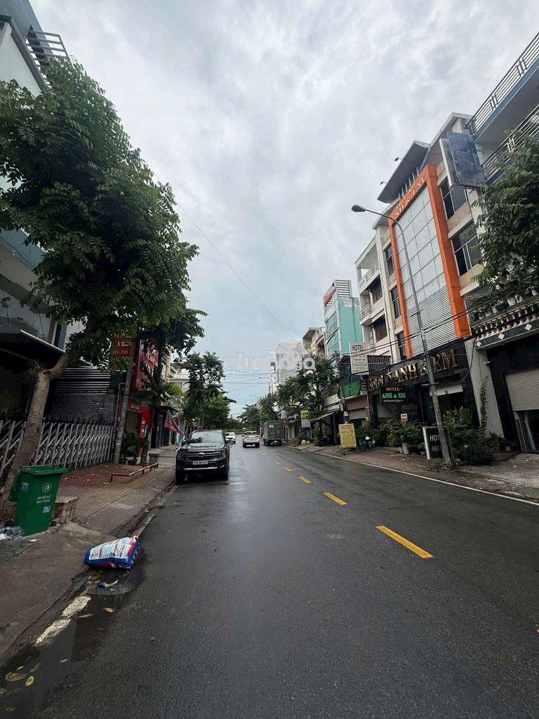 Mt hhg đường 16m kinh doanh đỉnh ngay ngã tư ga, 2 p sg gv 4 tầng tm - 3