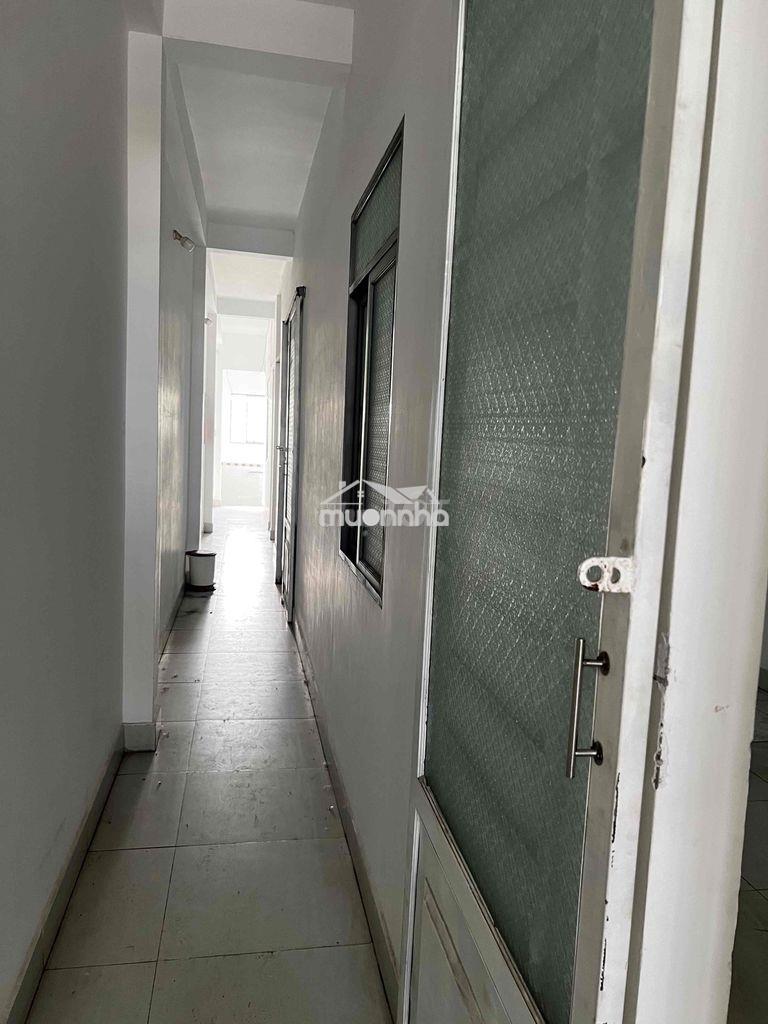 Cho thuê nhà mặt đường lê văn khương. 4m x 20m. 1 lầu. giá 16 triệu - 4