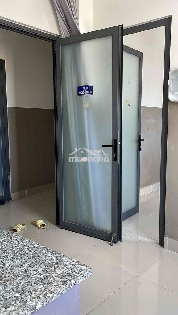 Cho thuê căn hộ 1 phòng ngủ riêng (không có gác) mặt tiền đường phú ch - 4