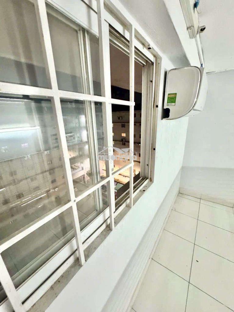 Em gái khu công nghiệp buồn tình ,nhà sổ hồng : 375 triệu - 3
