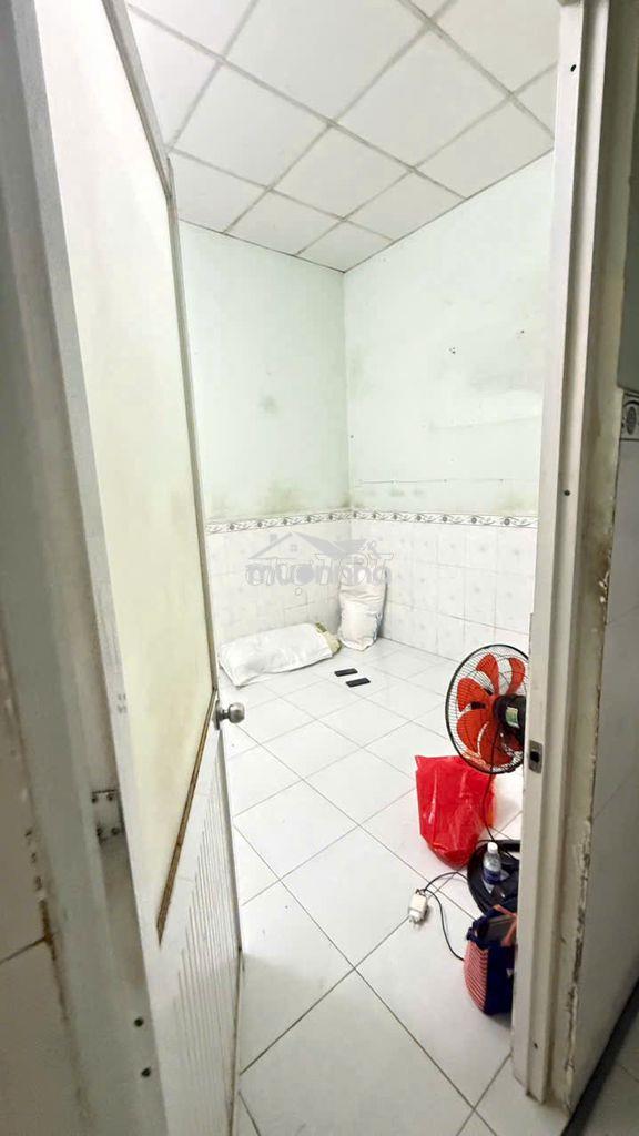 Cho thuê nhà 3 phòng ngủ, hẻm xe hơi - 4