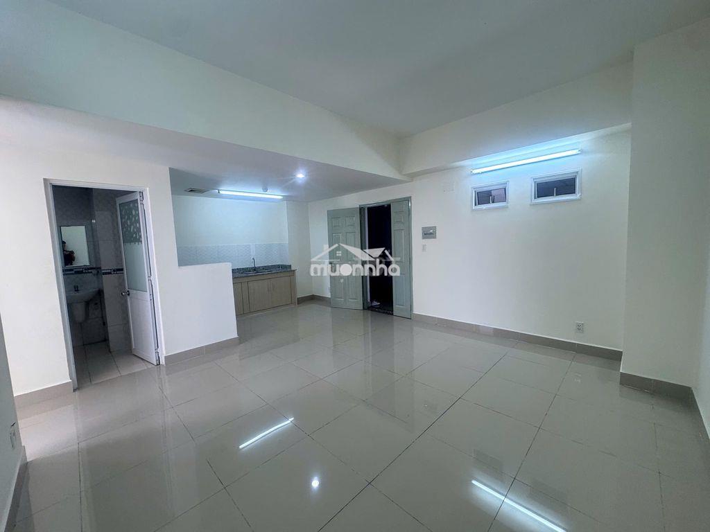Chính chủ gửi bán căn chung cư 1050, đường chu văn an, 2 phòng ngủ - 4