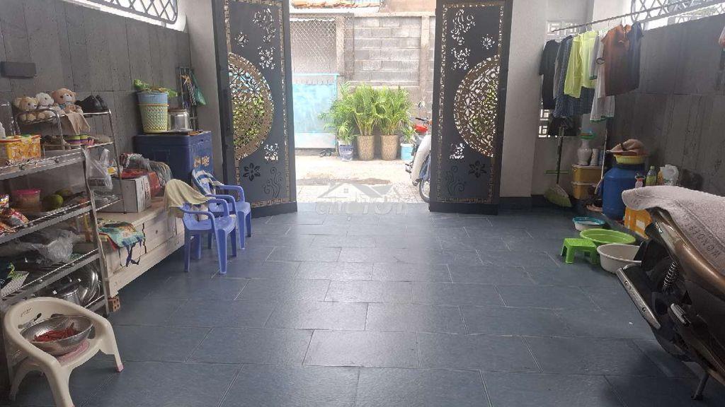 Chủ việt kiều bán nhà mới để lại toàn bộ nội thất, gần chợ cũ mỹ tho - 3