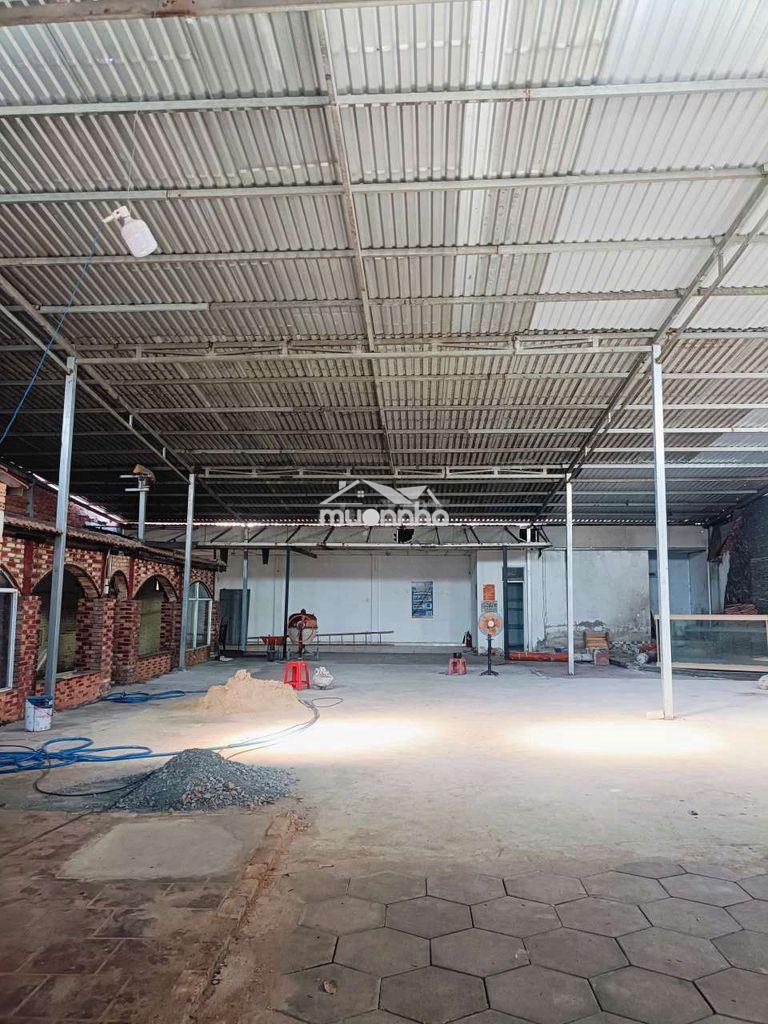 Cho thuê kho mặt bằng kinh doanh 