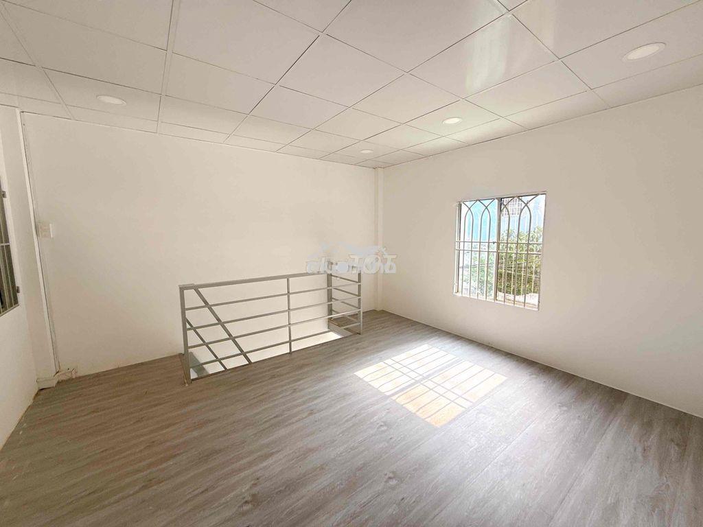 Nhà nguyên căn đường tân hương 4x13m cấp 4 gác lửng mới 100% - 2