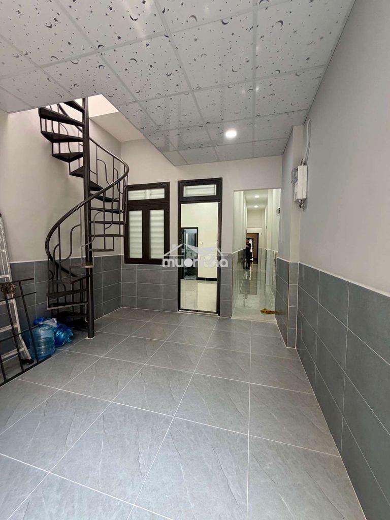 Bán nhà ,đường lê văn sỹ  ,phú nhuận 83m2 ,có 6 pn giá: 8tỷ - 4