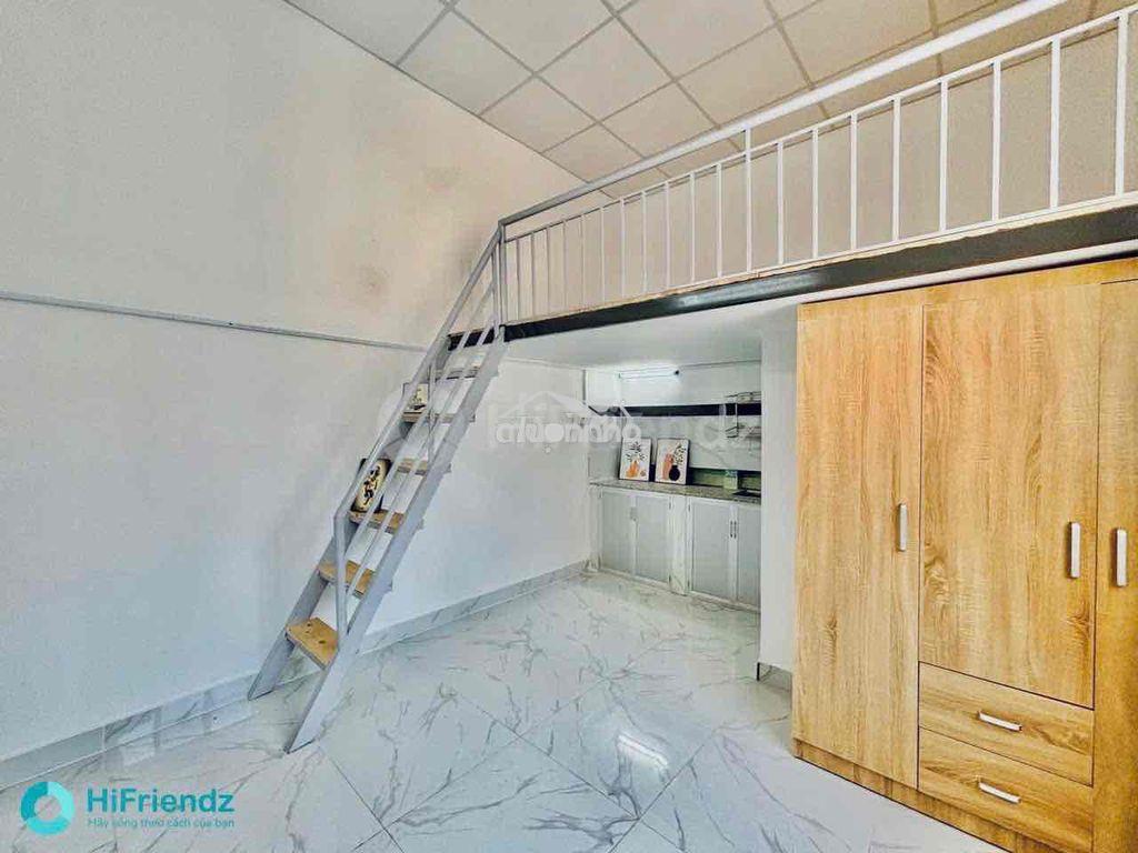 Phòng duplex gác cao 1m8 - bảo vệ - ngay lạc long quân - 2