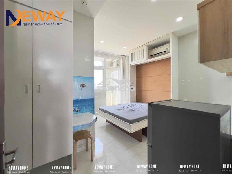 Studio ban công full nội thất, thang máy mặt tiền đường gần cầu chữ y