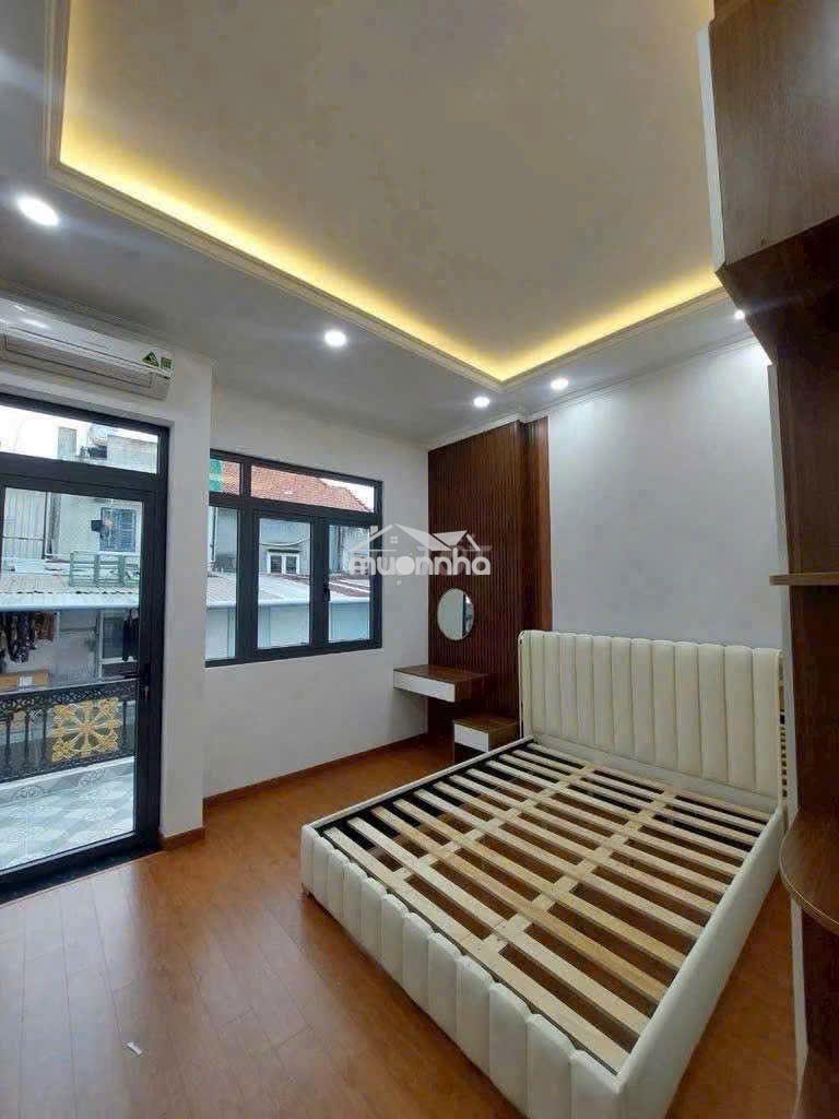 Cho thuê nhà phố hẻm 118 nguyễn thị thập – quận 7