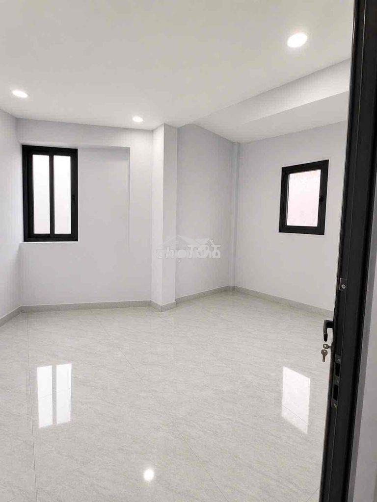 Hẻm thông 6m - 3 tầng btct - ngay bốn xã - chính chủ bán gấp - 3