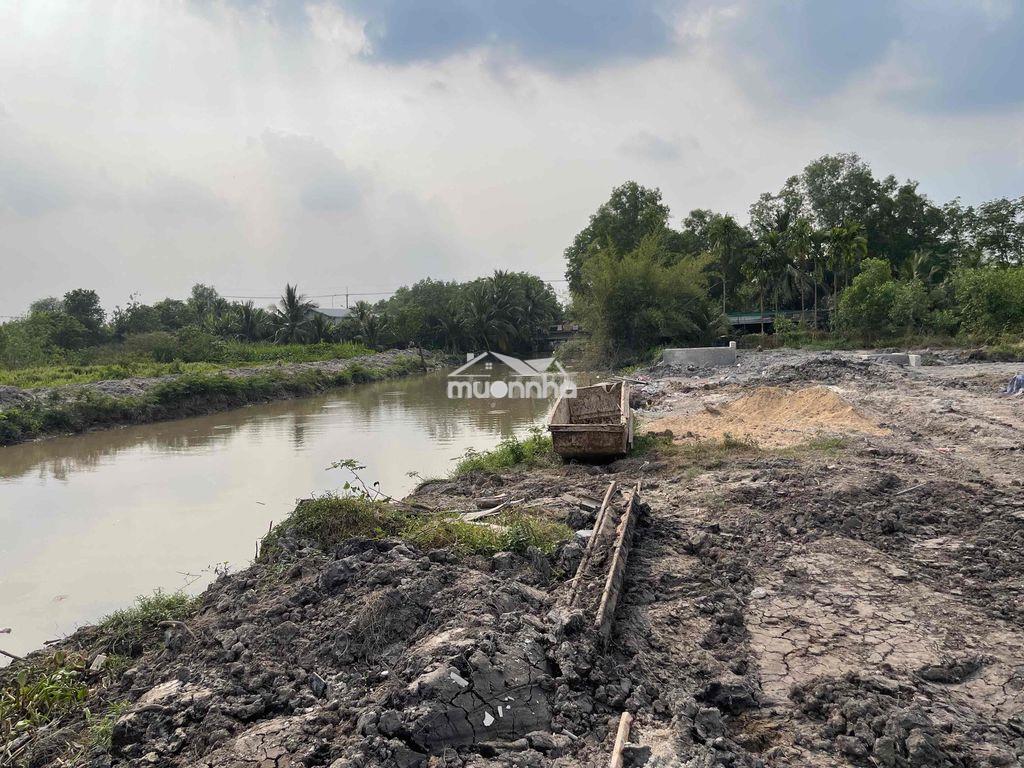 Đất mặt tiền kênh phú hoà đông - 3