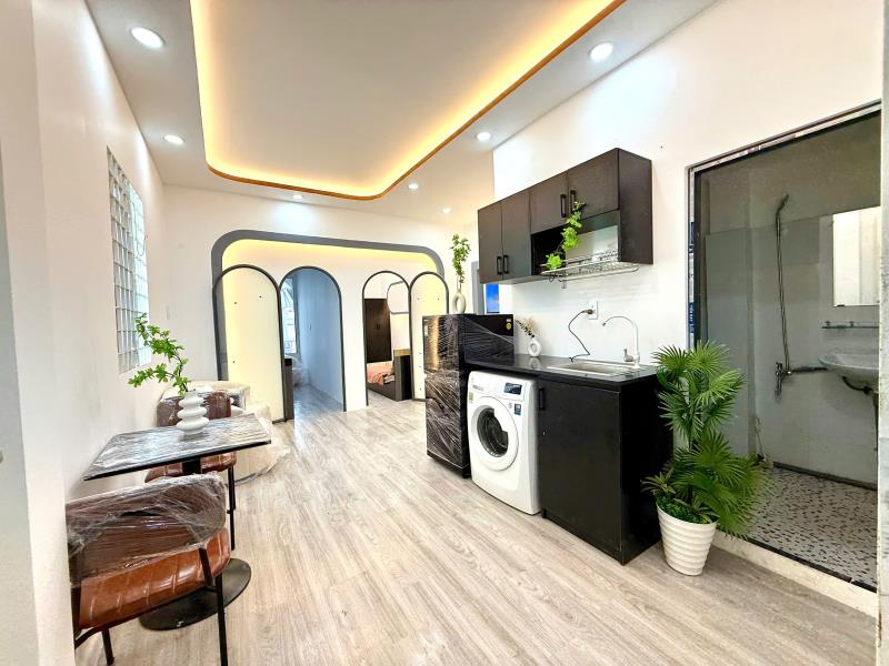 Vibe chill 2pn ban công mới 100% - siêu đẹp - ngay chợ phạm văn hai - tân bình - 2