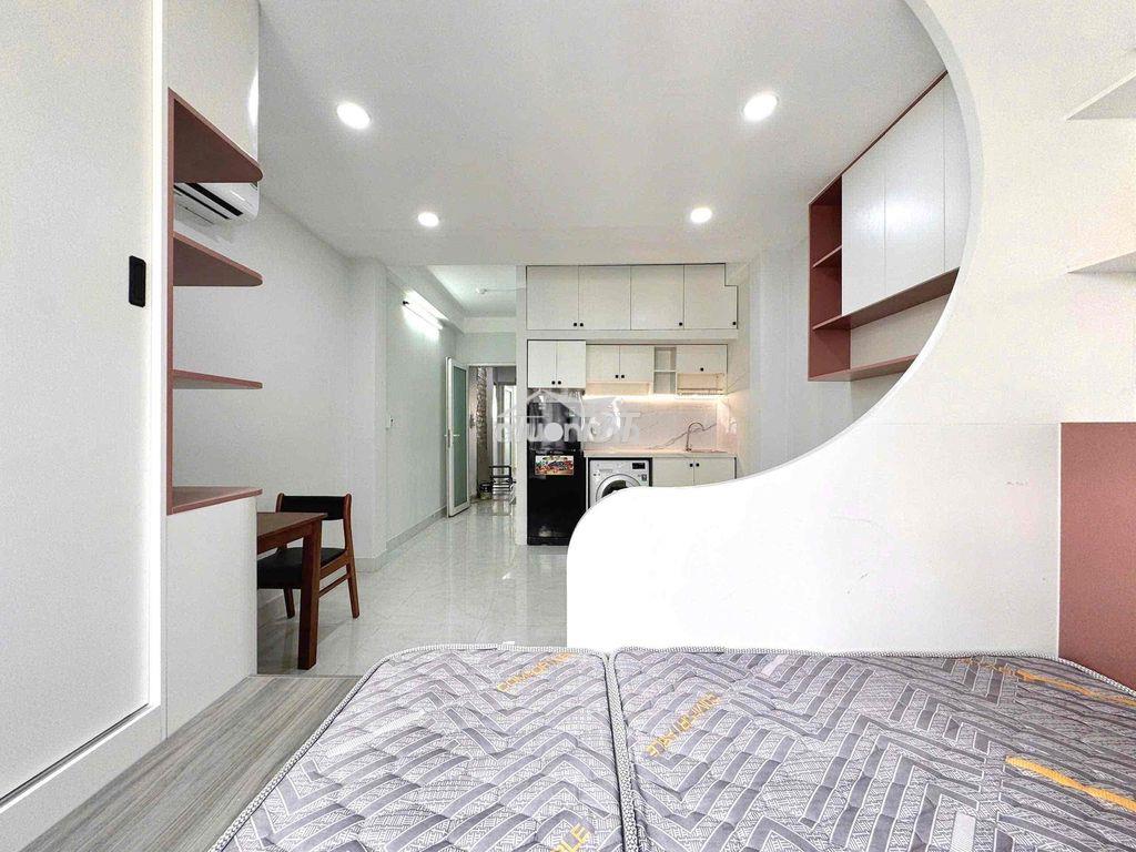 Căn hộ_full nội thất_cửa sổ to sánh sáng tự nhiên_phòng mới_thoáng mát - 2
