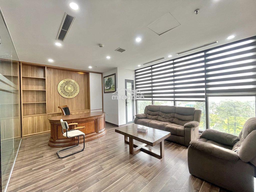Tòa nhà mới hoàng thiện đường cách mạng thang 8, dt 9x20, hầm 6 lầu - 3