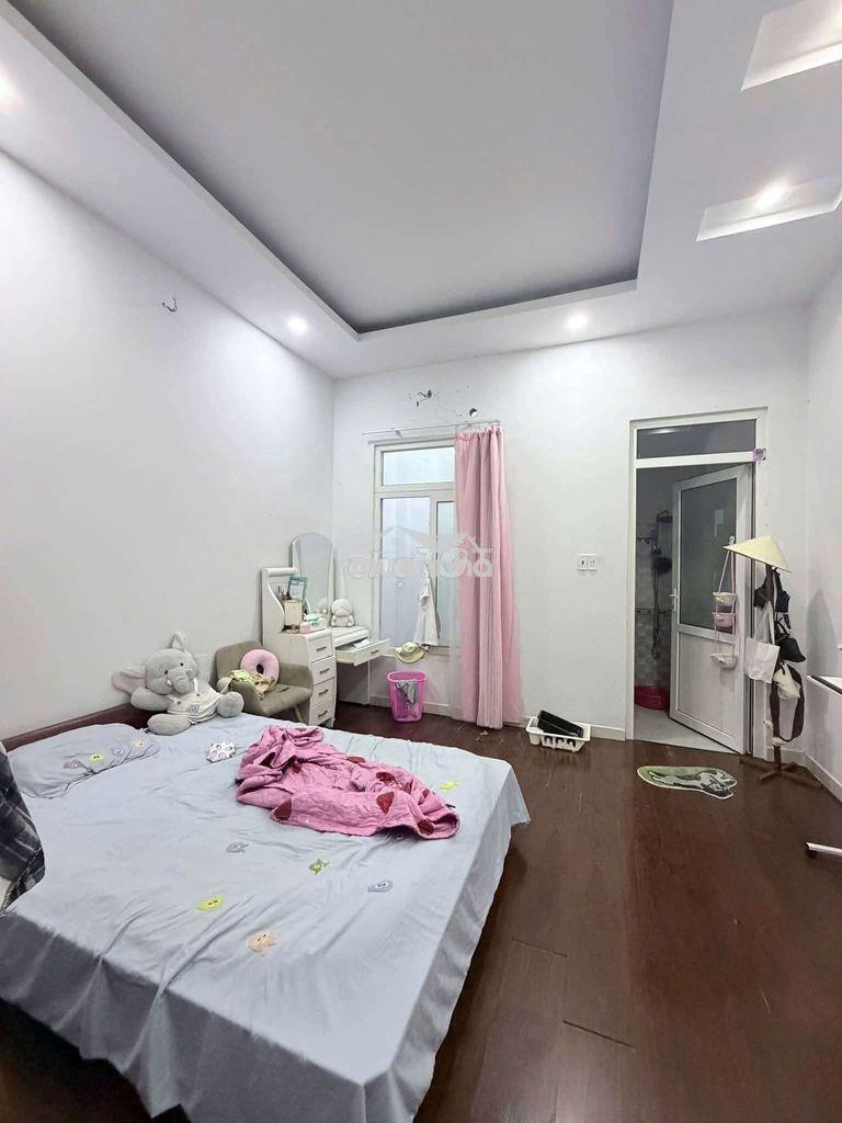 Bán nhà đẹp 2 tầng - nguyễn hữu tiến - 56m2 - xe hơi đậu cửa - giá tốt - 2