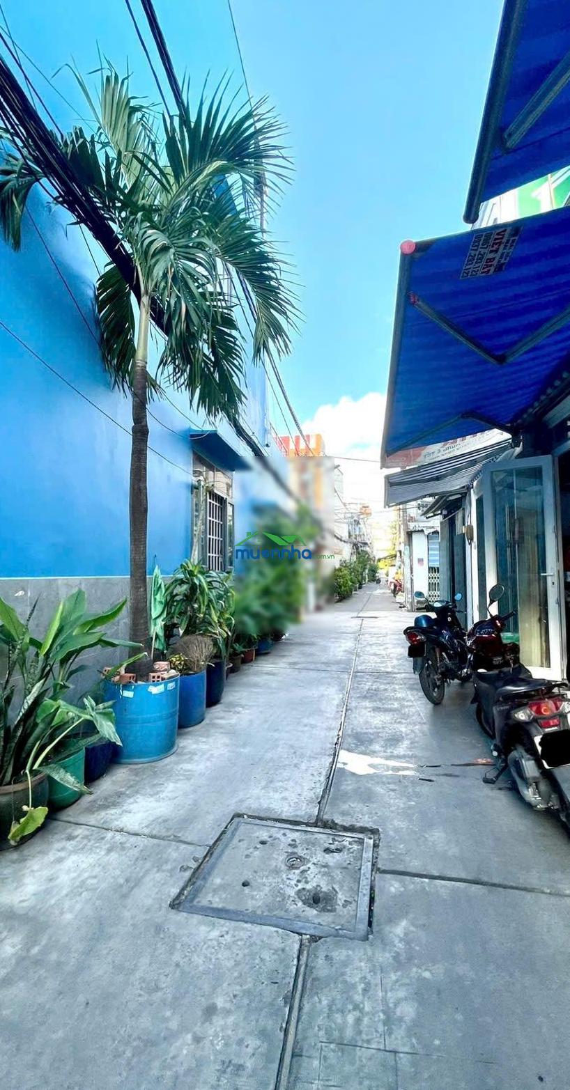 Nhà đẹp bình tân - 2 tầng - hẻm xe hơi thông - gần ngã 4 bốn xã - 3