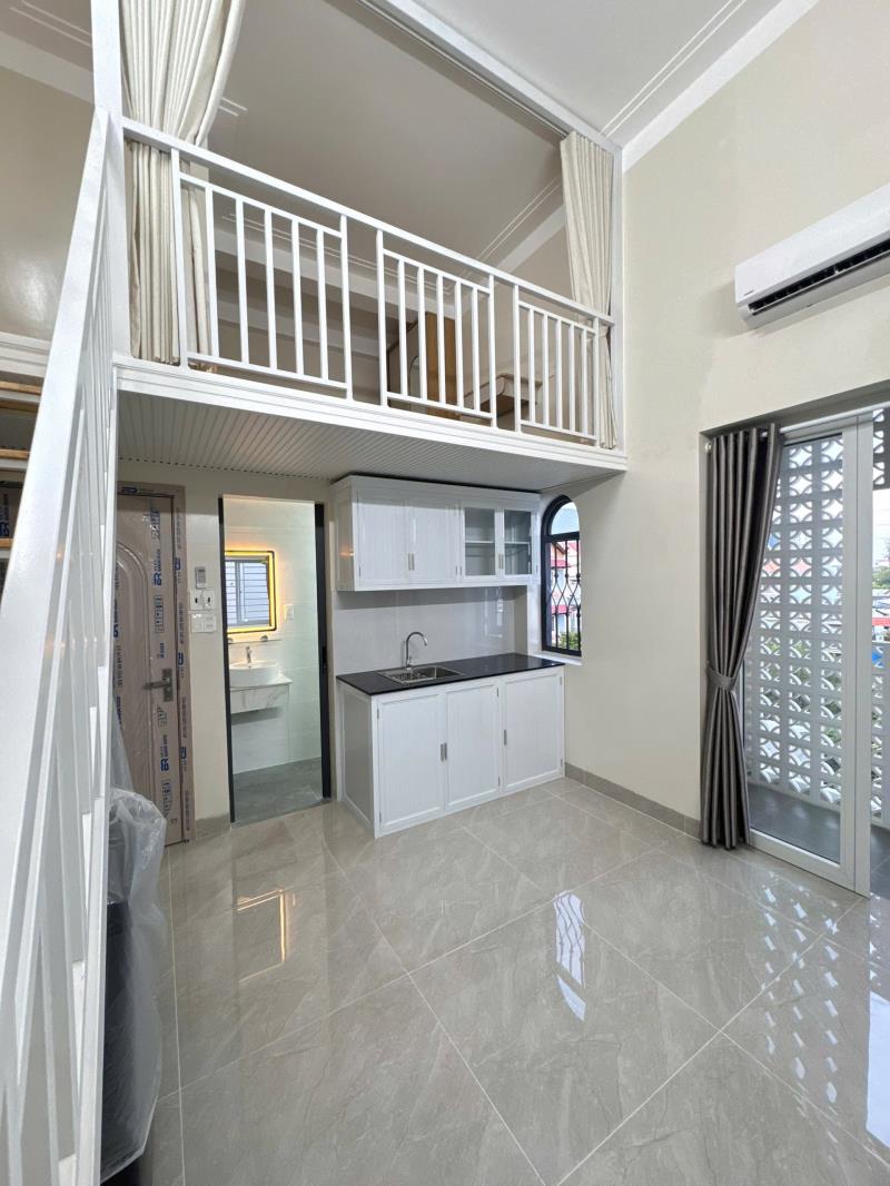 Duplex ban công, gác cao ngay aeon bình tân, chỉ tính điện nước