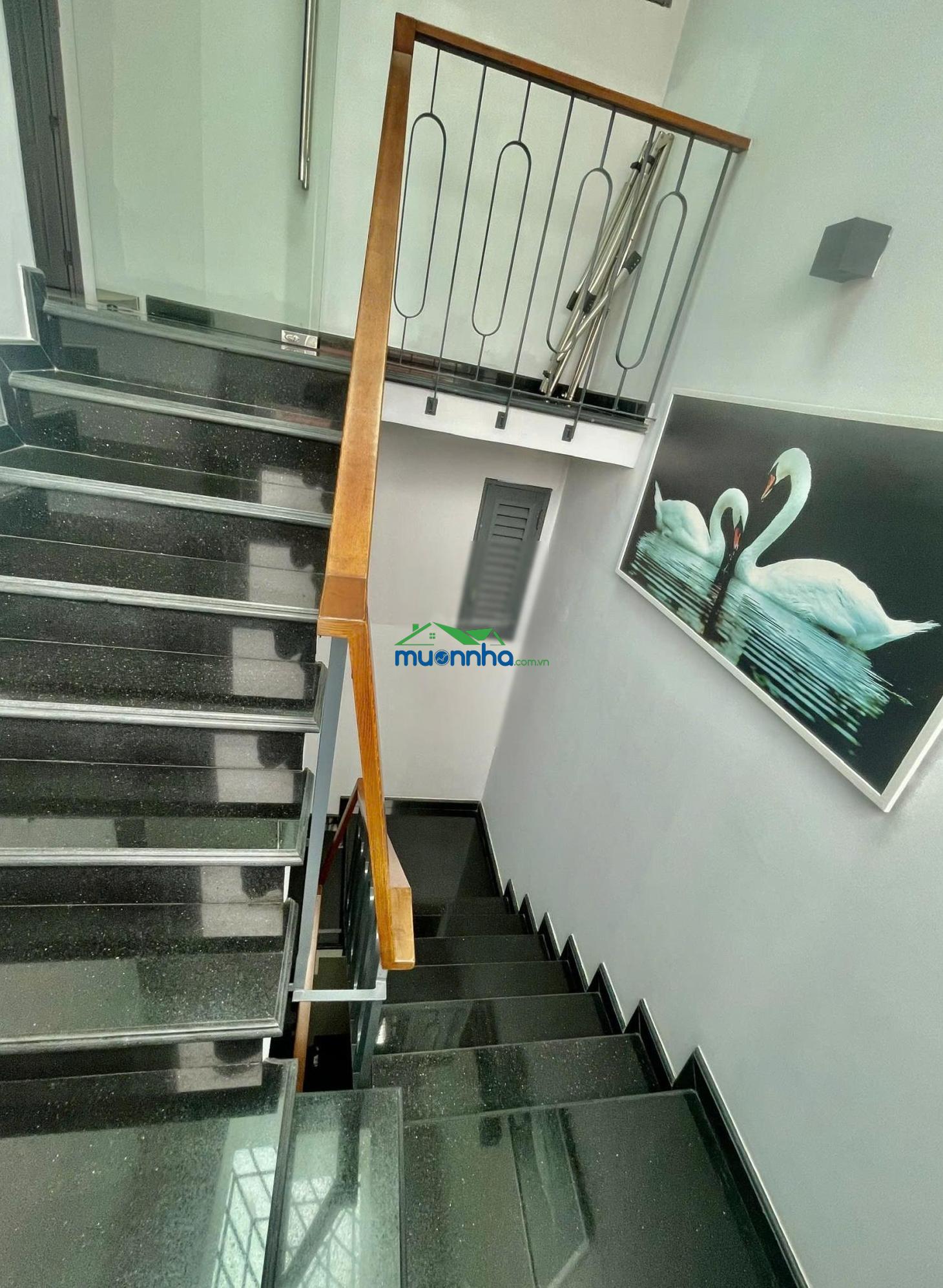 Giá rất tốt - bán nhà hẻm 38/ nguyễn văn trỗi, dt: 7mx30m - cn: 170m2 - kc: 4 tầng, giá: 39.9 tỉ