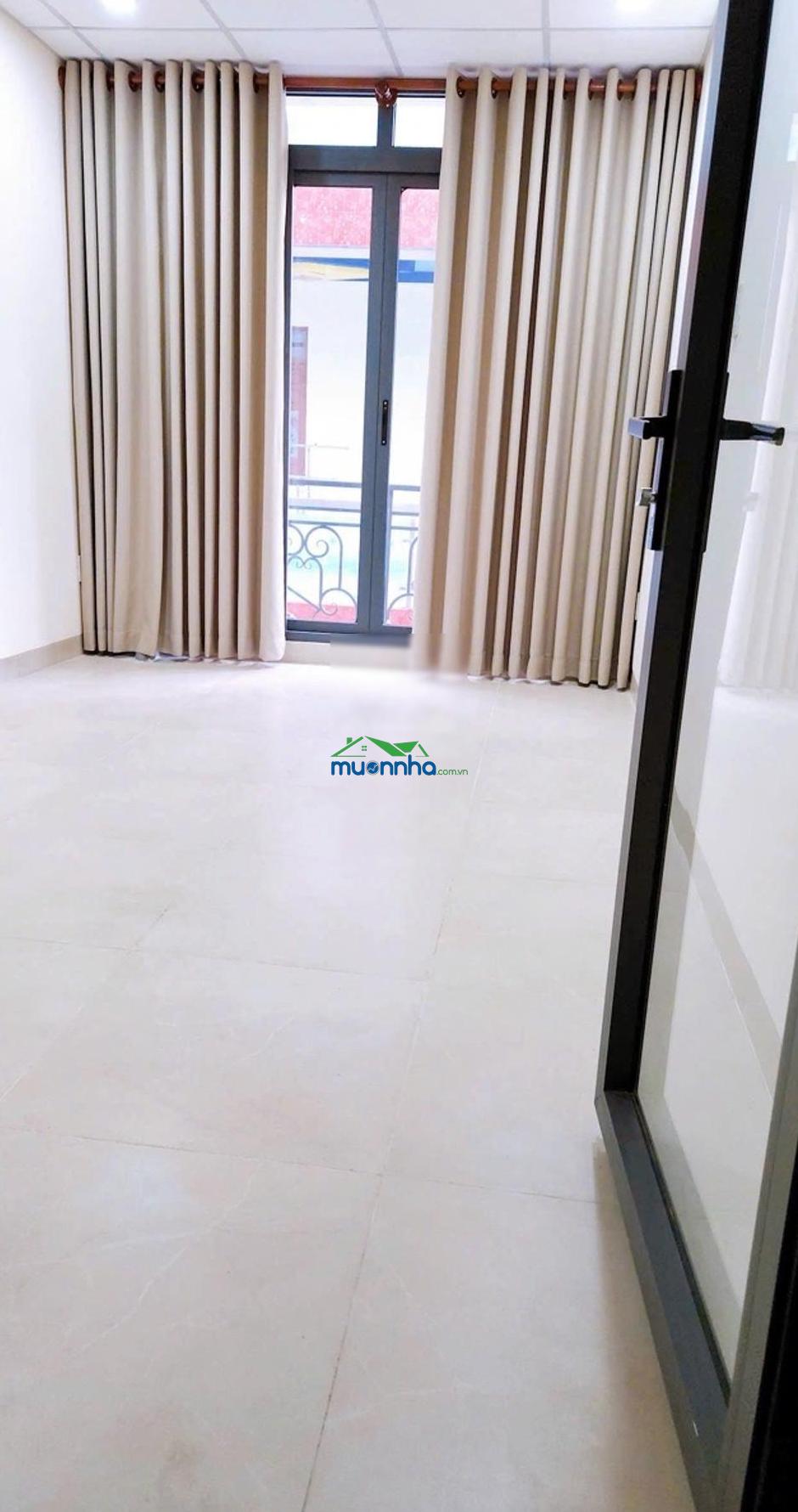 Chính chủ bán nhà đoàn văn bơ dưới chân cầu camet 21m2 4 tầng sân thượng kdc hiện hữu hơn 5tỷ tlcc