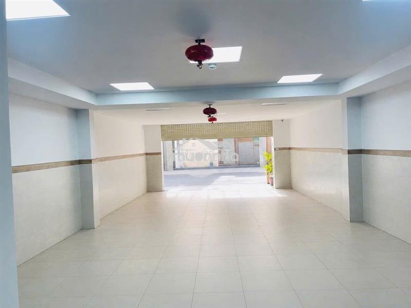 Tòa nhà văn phòng q.3 - dt 600m2 - giá chỉ 72tr, một căn ***